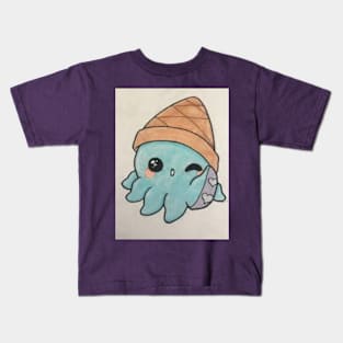 sweet little squid Kids T-Shirt